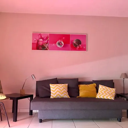 Apartment Grand A Entre Et